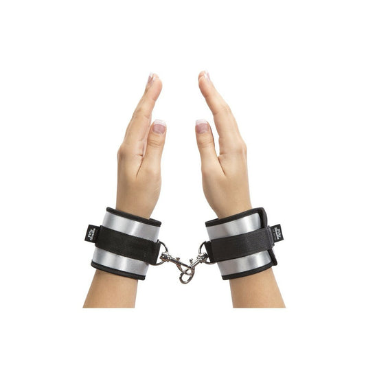 V5H118D751BBC6F2E189BAD75750963858BR4658440P2