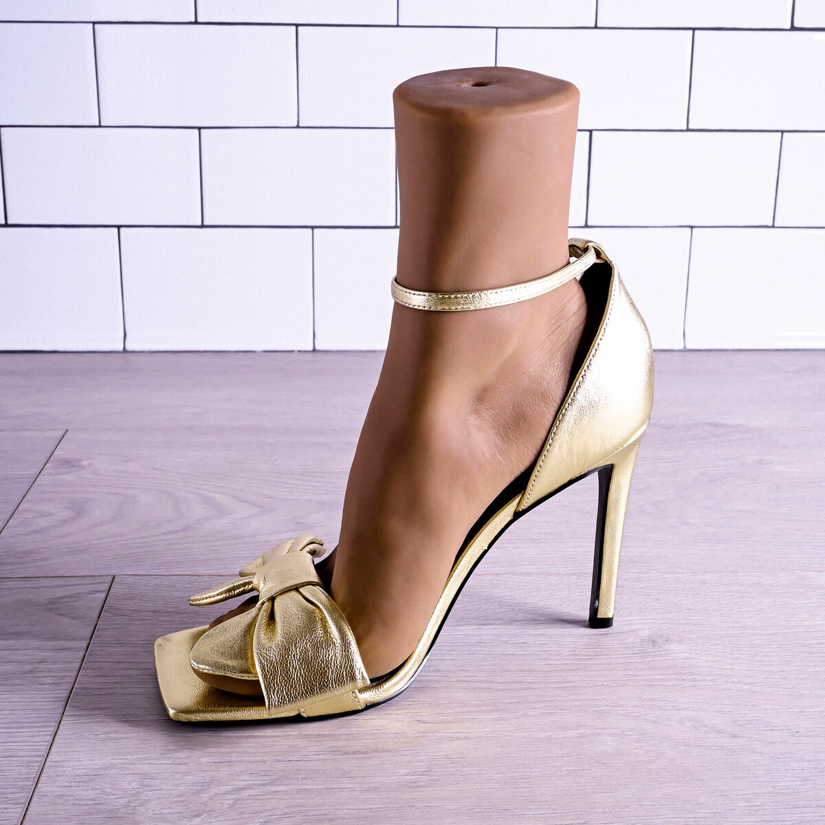 V5H3A25AA2A6CBF70F0E3F69B5BAB05DC64R4902830P6