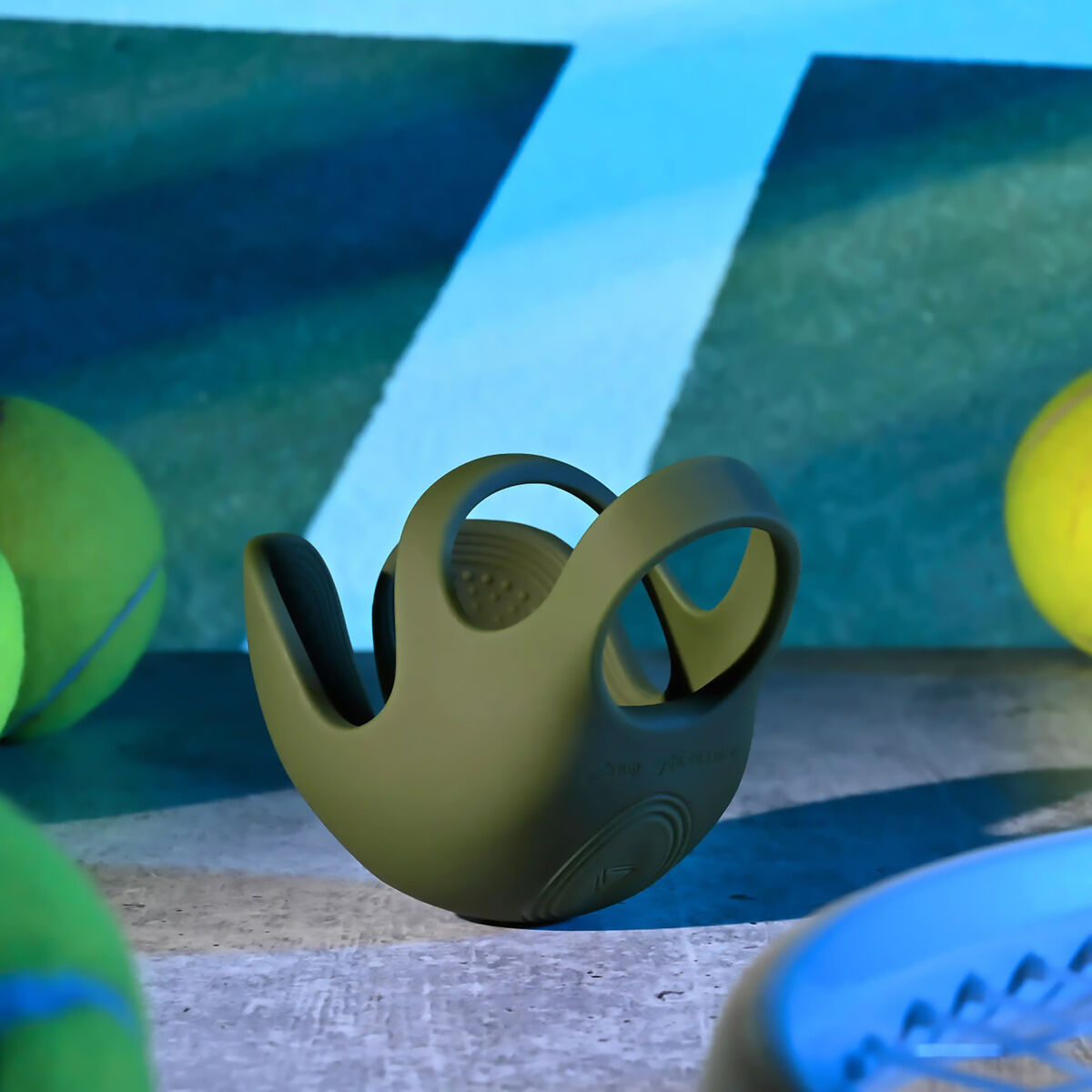 V6H28301F659835B9DD734EC03F56E22178R7068521P8