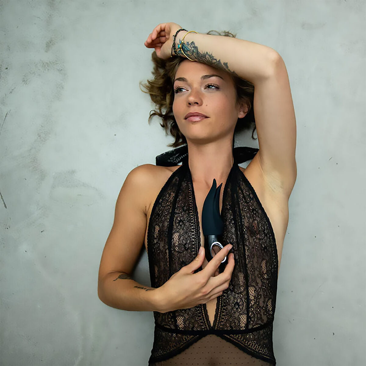 V5HE05E4782C302042E58C4FCCCFDE3AA48R5305859P3