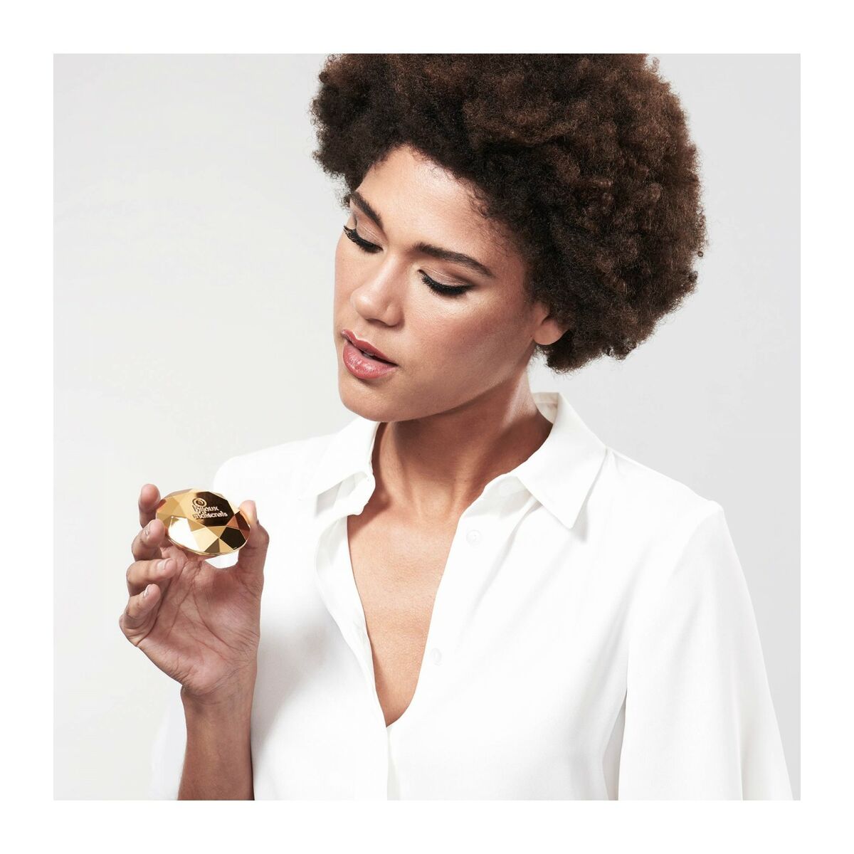 V5HEFC2453D11FBB604B27564EDC3F6C840R4657215P7