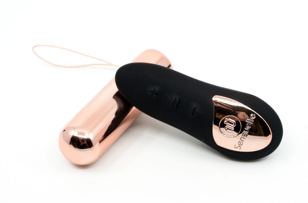 Nu Sensuelle RC Wireless Remote Control Bullet Vibrator Rose