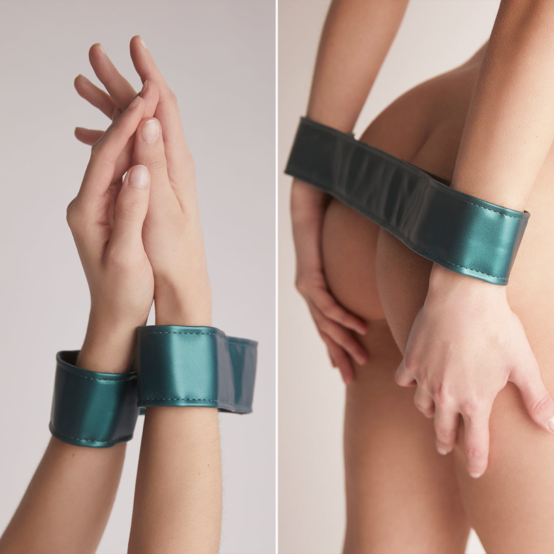 Strap On Me Leatherette Harness Curious - Metallic Green
